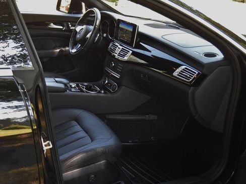 Used 2018 Mercedes-Benz CLS 550 4MATIC image 33