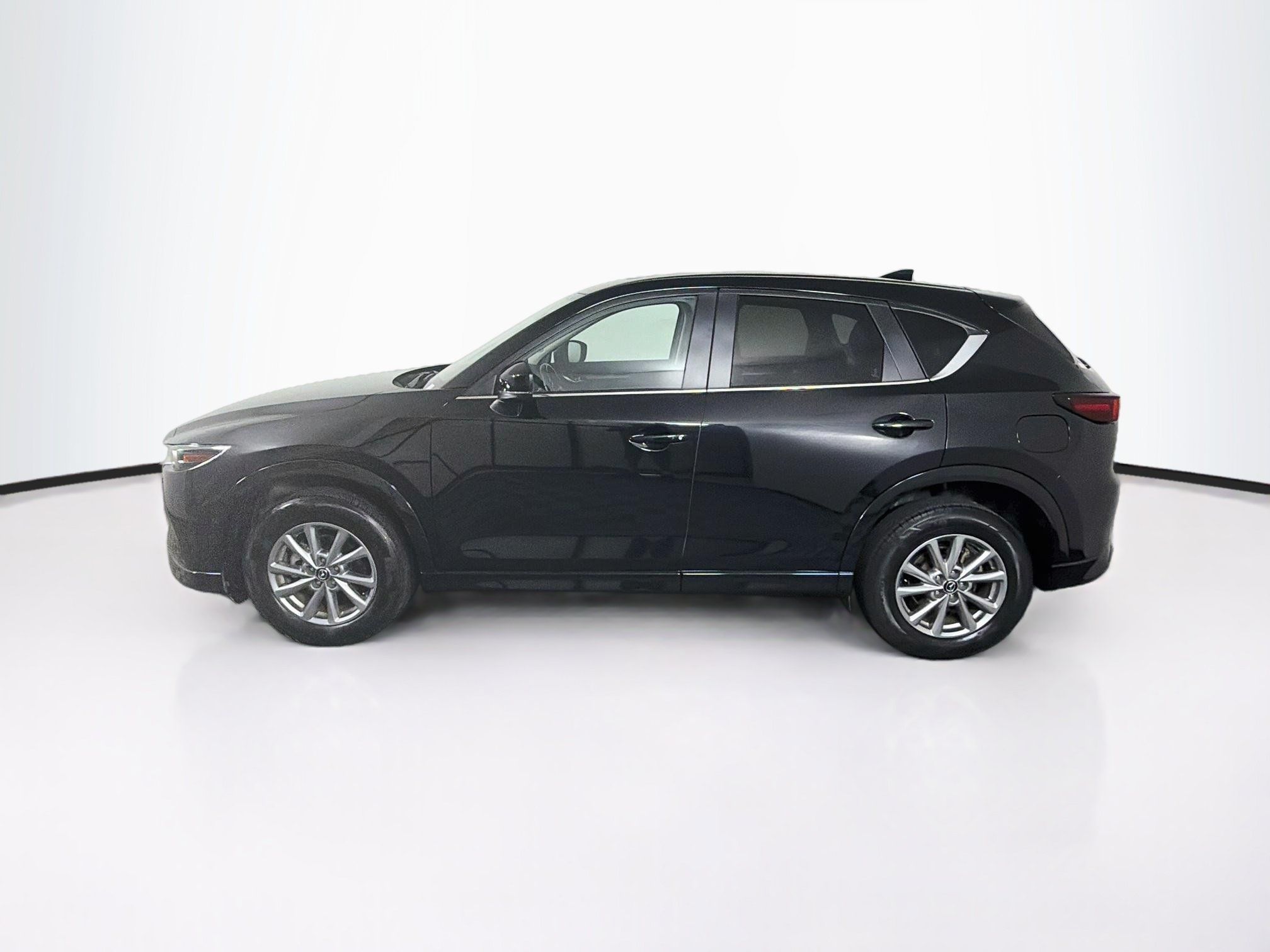 Used 2025 MAZDA CX-5 AWD 2.5 S w/ Preferred Package image 4