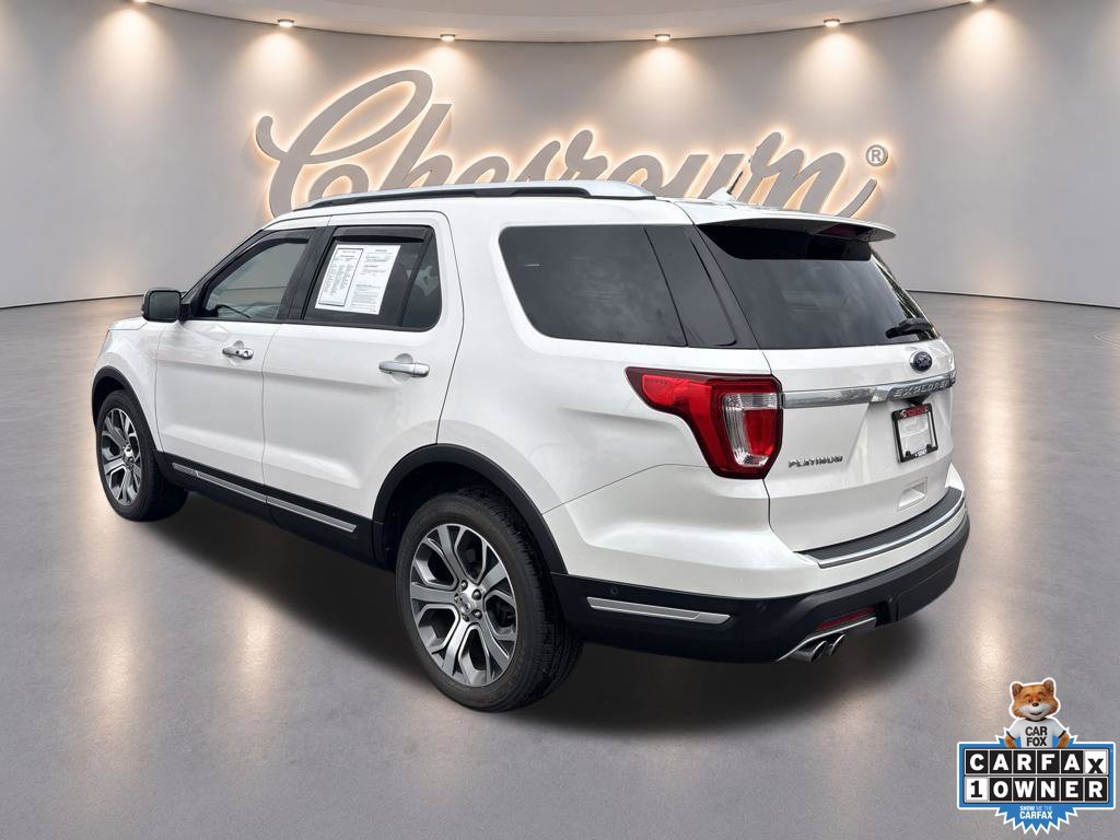 Used 2019 Ford Explorer Platinum AWD/4WD image 3