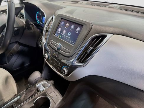 Used 2023 Chevrolet Equinox LT AWD/4WD image 29