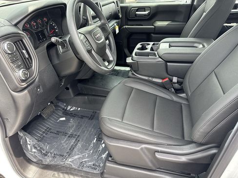 New 2026 GMC Sierra 2500 Pro w/ 1SA Pro Safety Plus Package AWD/4WD image 19