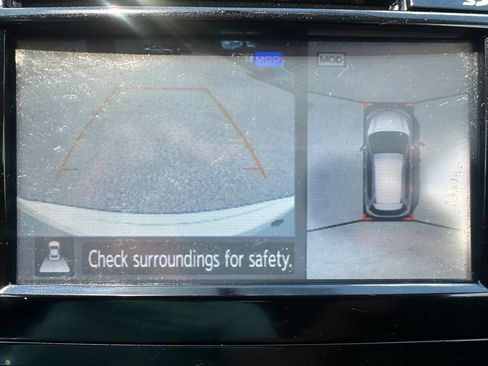 Used 2016 Nissan Rogue SV w/ SV Premium Package AWD/4WD image 19