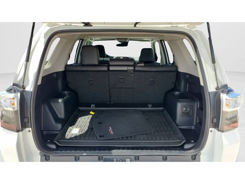 Certified 2023 Toyota 4Runner TRD Off-Road Premium w/ Moonroof Package AWD/4WD image 9
