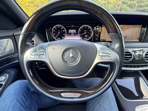 Used 2016 Mercedes-Benz S 550 4MATIC Sedan image 17