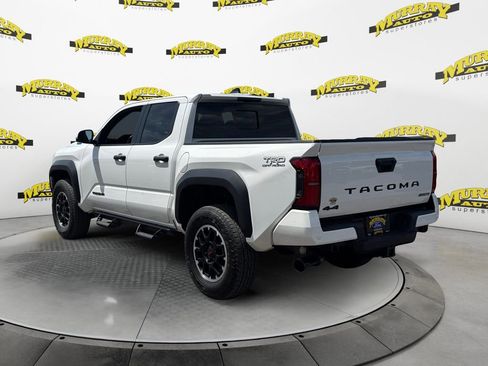 Used 2024 Toyota Tacoma TRD Off-Road w/ TRD Off Road Upgrade Package AWD/4WD image 3