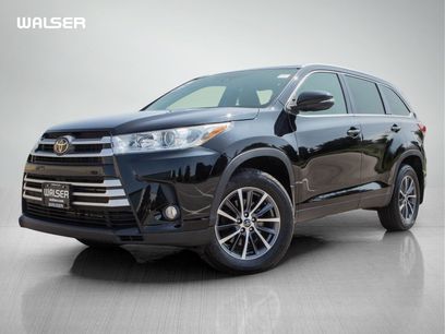 Used 2019 Toyota Highlander XLE