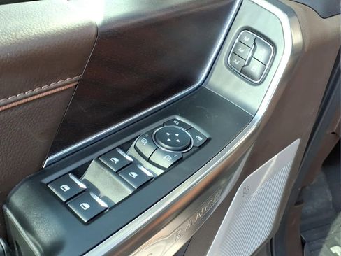 Used 2025 Ford F150 King Ranch AWD/4WD image 12