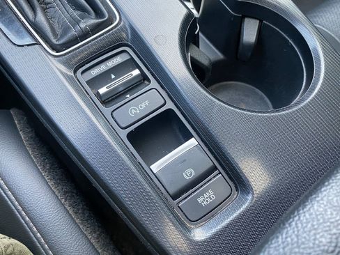 Used 2023 Honda Civic Touring image 38