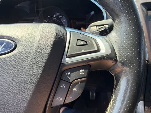 Used 2019 Ford Edge ST w/ Cold Weather Package AWD/4WD image 24
