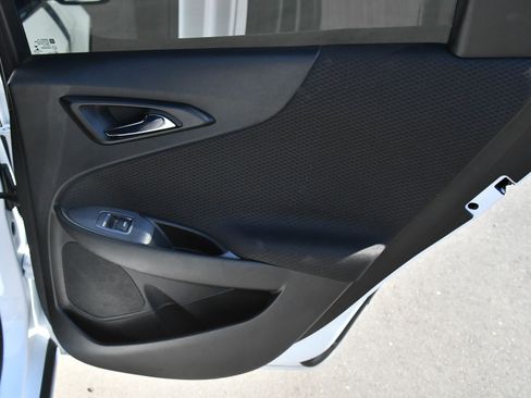 Used 2023 Chevrolet Malibu RS image 36