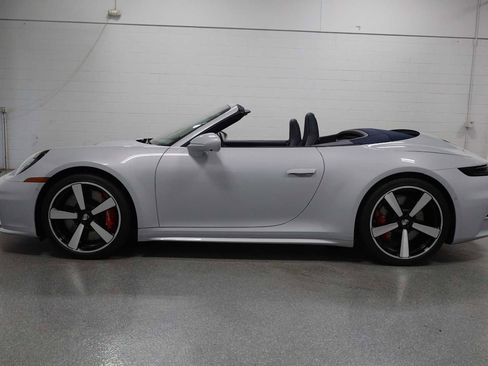 Certified 2025 Porsche 911 Carrera S image 3