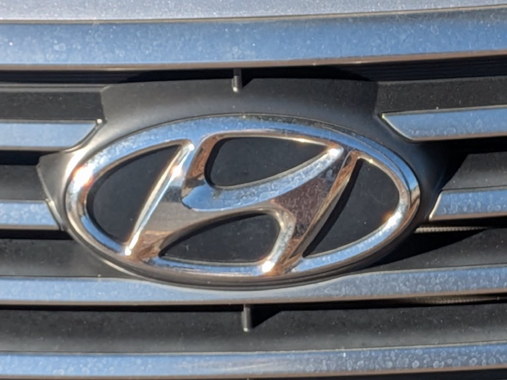 Used 2015 Hyundai Sonata SE w/ Winter Package FWD image 14