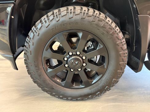 Used 2025 RAM 2500 Big Horn AWD/4WD image 23
