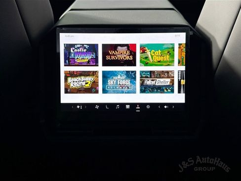 Used 2024 Tesla Cybertruck Cyberbeast AWD/4WD image 33