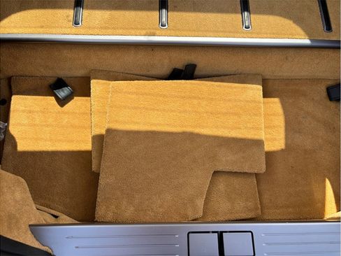 Used 2014 Aston Martin Rapide S image 46