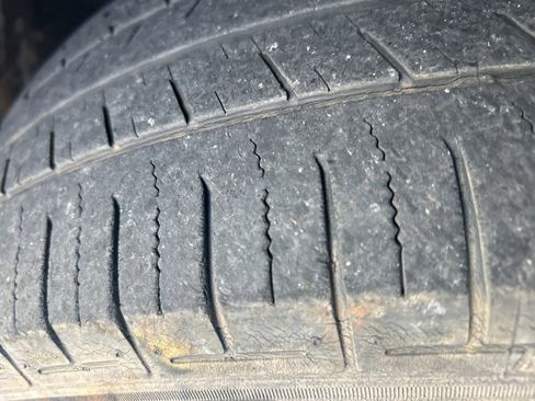 Used 2020 Chevrolet Traverse LS image 10