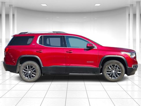 Used 2019 GMC Acadia SLT FWD image 2