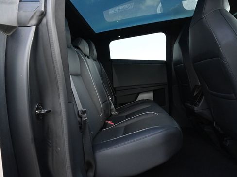 Used 2024 Tesla Cybertruck Cyberbeast AWD/4WD image 22