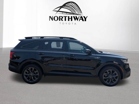 Used 2021 Kia Sorento SX Prestige AWD/4WD image 2