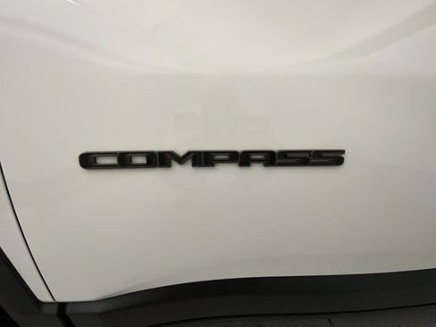 Used 2024 Jeep Compass Latitude w/ Altitude Special Edition AWD/4WD image 25