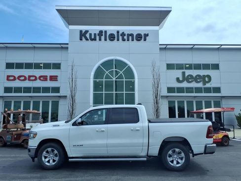 Used 2023 RAM 1500 Laramie AWD/4WD image 1