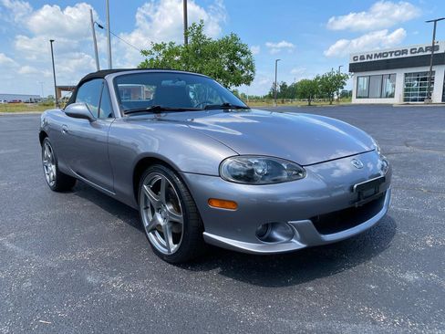 Used 2004 MAZDA MX-5 Miata MAZDASPEED w/ Grand Touring Pkg RWD image 6