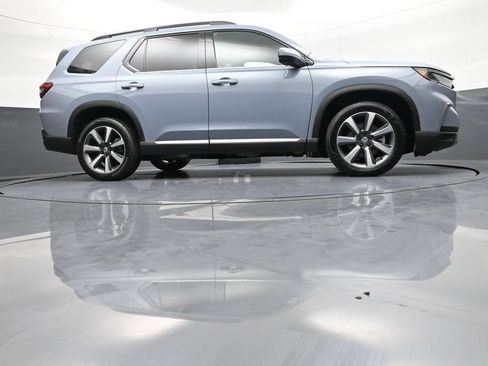 Certified 2024 Honda Pilot Elite image 64