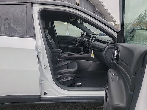 New 2026 Jeep Compass Limited w/ Sun, Sound & Navigation Group image 11