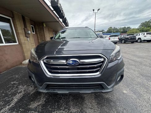 Used 2018 Subaru Outback 2.5i Limited w/ Popular Package #2 image 15