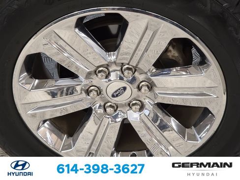 Used 2020 Ford F150 Lariat w/ Equipment Group 502A Luxury AWD/4WD image 14