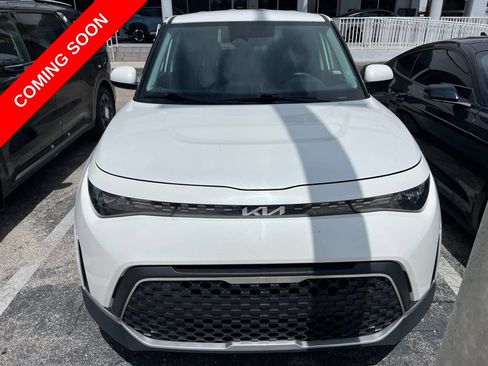 Certified 2024 Kia Soul LX w/ Option Group 015 FWD image 2