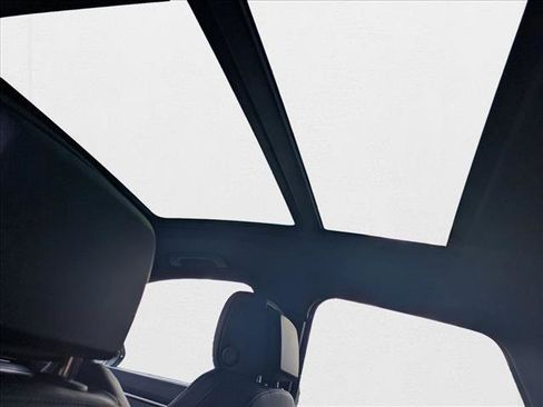 New 2025 Audi Q3 2.0T Premium image 17