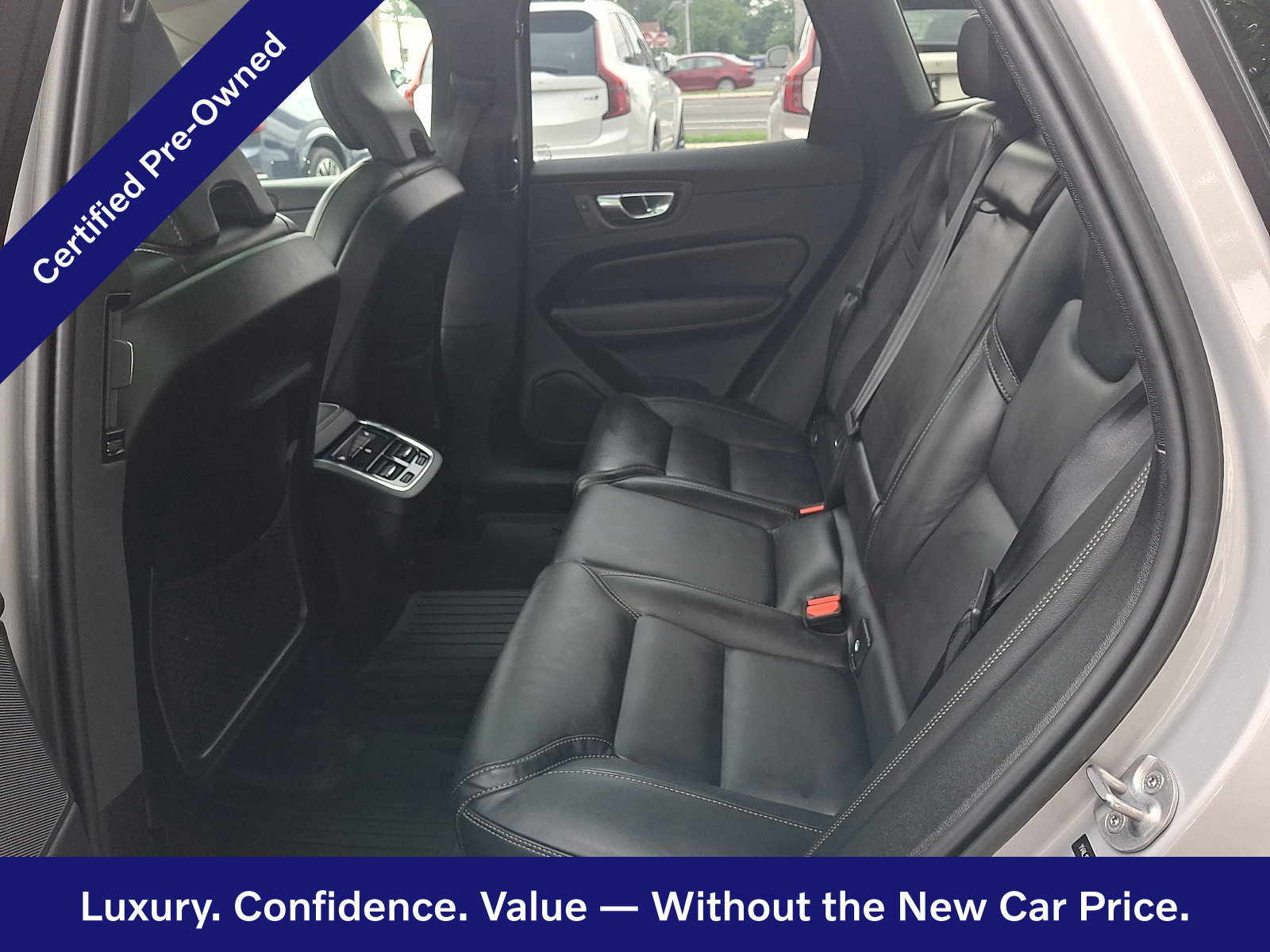 Certified 2023 Volvo XC60 B5 Ultimate w/ Climate Package AWD/4WD image 11