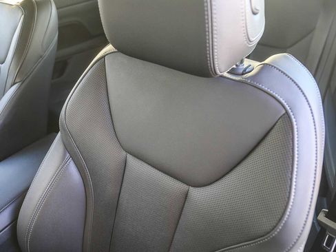 Certified 2023 BMW 430i Convertible w/ M Sport Package image 22