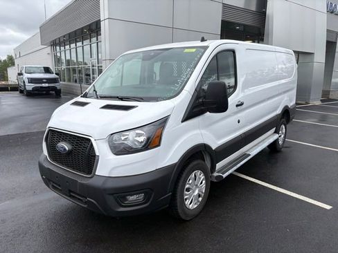 Used 2024 Ford Transit 250 Low Roof w/ Exterior Upgrade Package RWD image 6