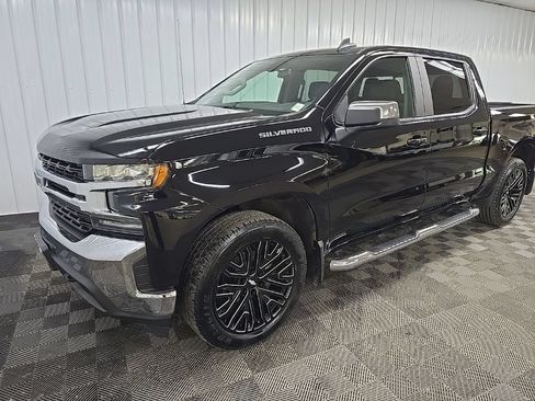 Used 2019 Chevrolet Silverado 1500 LT w/ All-Star Edition AWD/4WD image 9