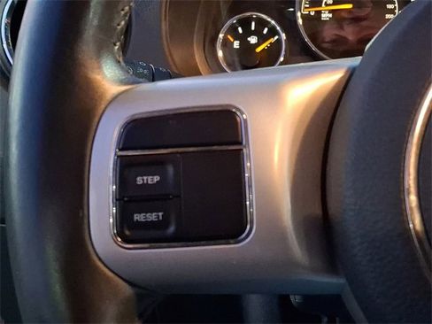 Used 2016 Jeep Compass High Altitude image 26