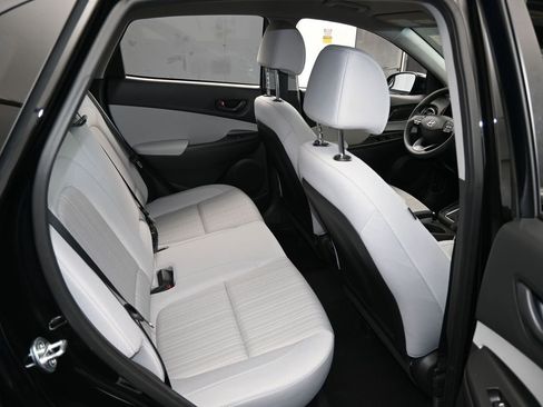 Used 2023 Hyundai Kona SEL image 39