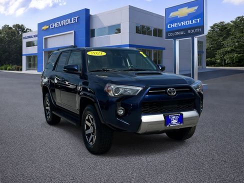 Used 2021 Toyota 4Runner TRD Off-Road Premium w/ Moonroof Package AWD/4WD image 8