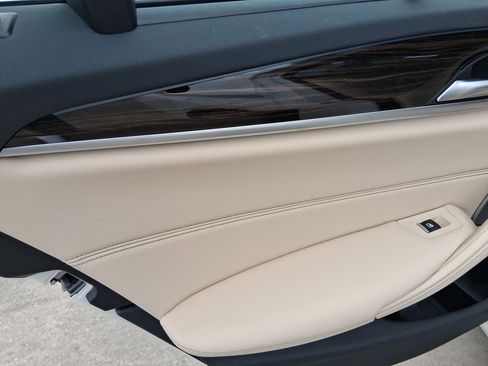 Certified 2023 BMW 530e w/ Executive Package image 22