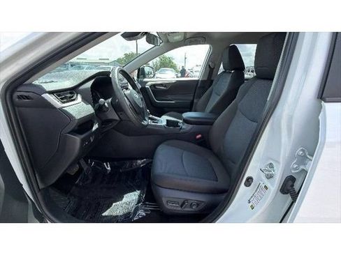 Certified 2025 Toyota RAV4 XLE AWD/4WD image 16