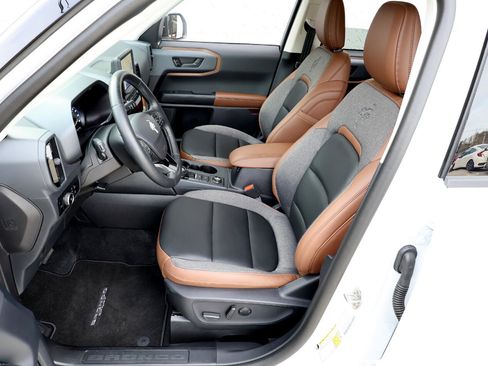 Used 2024 Ford Bronco Sport Outer Banks w/ Tech Package image 13