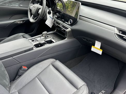 New 2026 Lexus RX 450h AWD image 26
