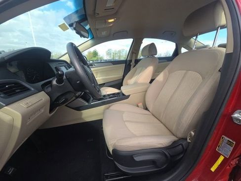 Used 2016 Hyundai Sonata SE FWD image 21