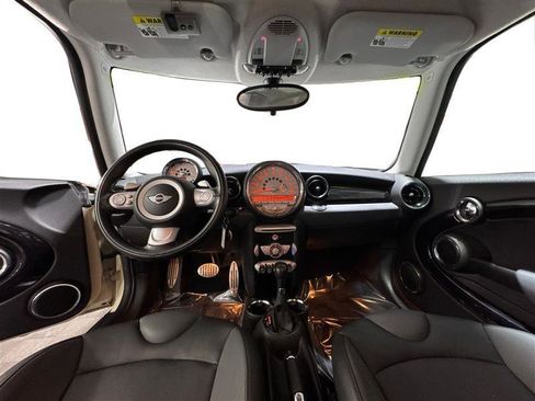 Used 2010 MINI Cooper S image 12
