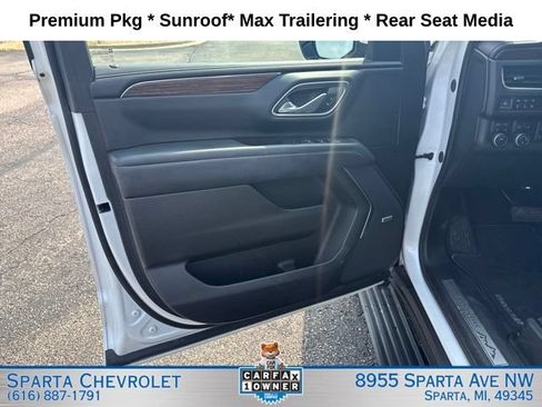 Used 2024 Chevrolet Suburban High Country w/ Premium Package AWD/4WD image 12