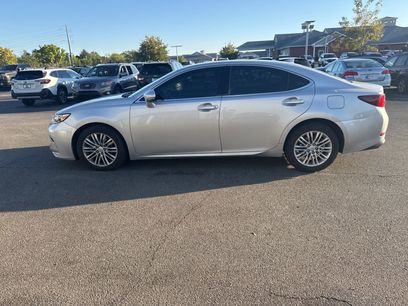 Used 2017 Lexus ES 350