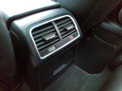 Used 2015 Audi A4 Premium Plus w/ Technology Package image 27