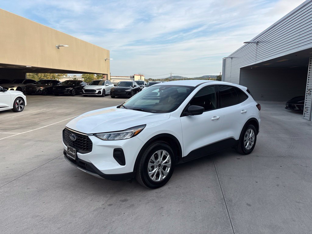 Used 2026 Ford Escape Active FWD image 4