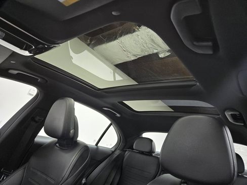 Used 2022 Mercedes-Benz C 300 C 300 w/ AMG Line w/ Night Package image 9